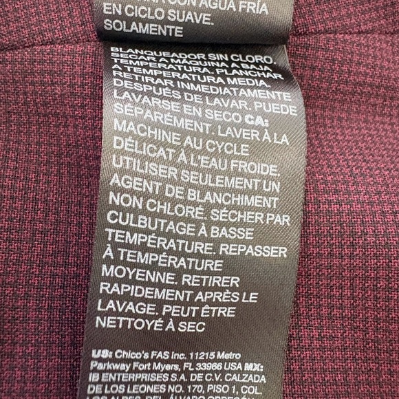 White House Black Market Size 6 Signature Blazer Button Closure Deep Purple $225 - Picture 11 of 15